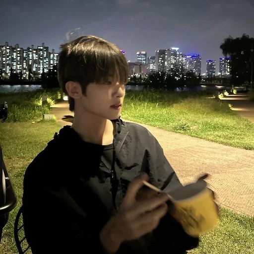 이 건