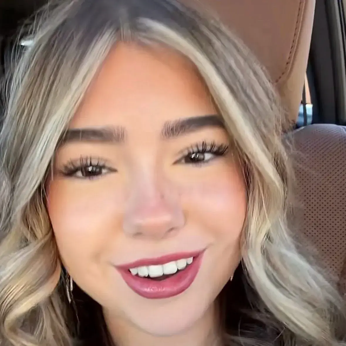 FeebleBooth8718의 Everly Carson