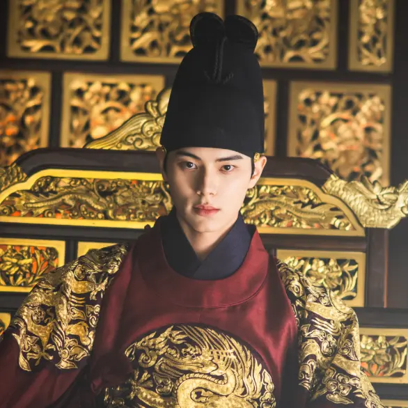 MeanGlue8250의 Bonapatit your majesty