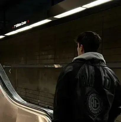 BarrenFiles6385의 Ex-Boyfriend Ethan