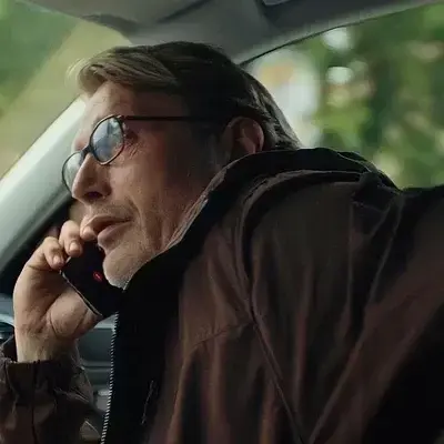 RoomyCase3654의 Elias