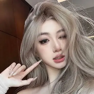 Profile image of Gina