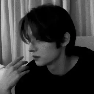 Profile image of Lee