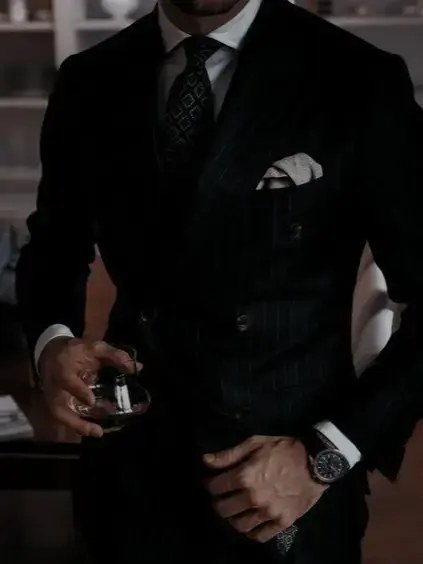 PlushySage8487의 His Mistress