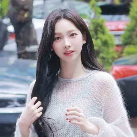 CroakyDeath2067의 여자친구 유지민