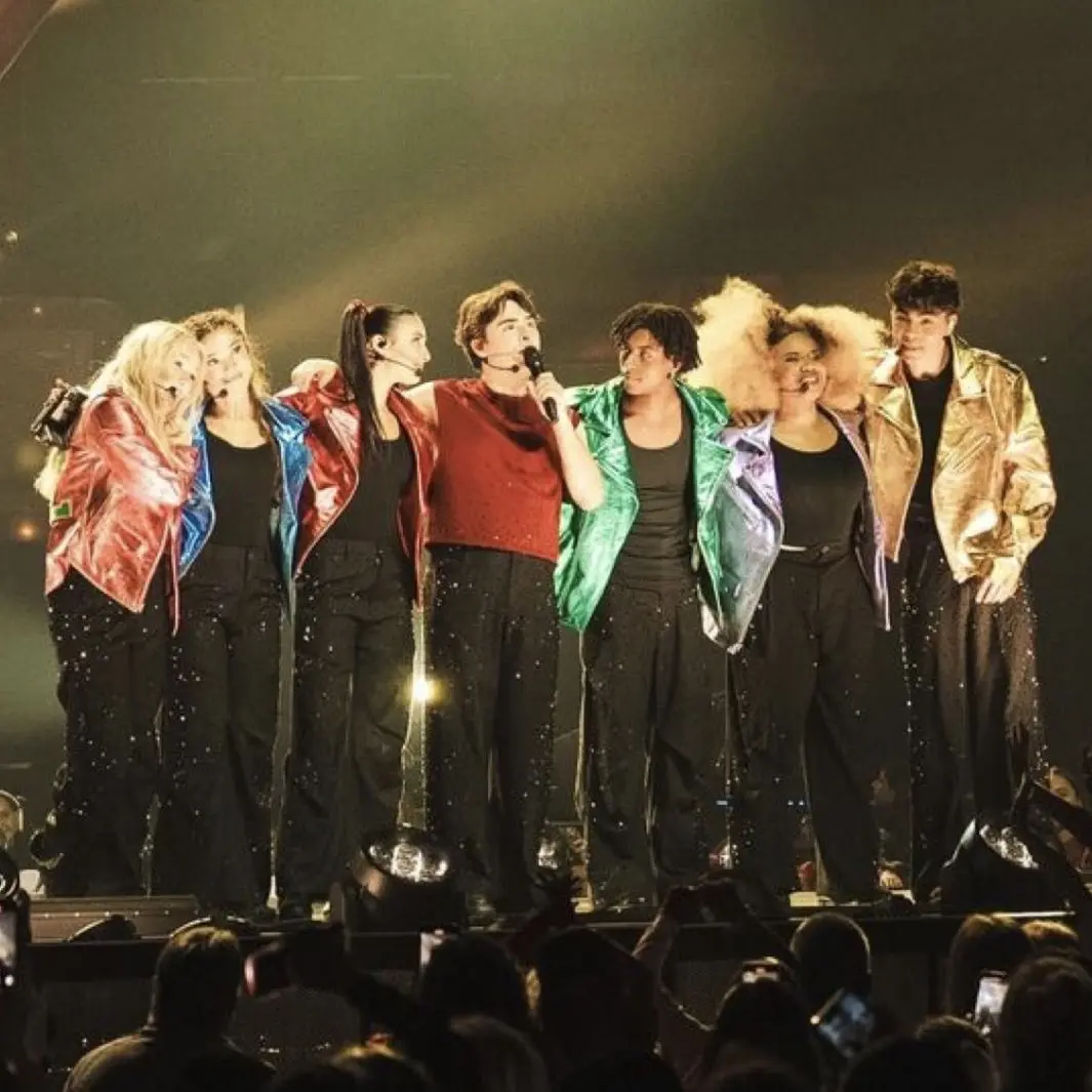 DottedDate2830의 Worlds collide