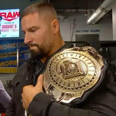 TriteViola2353의 Bron Breakker