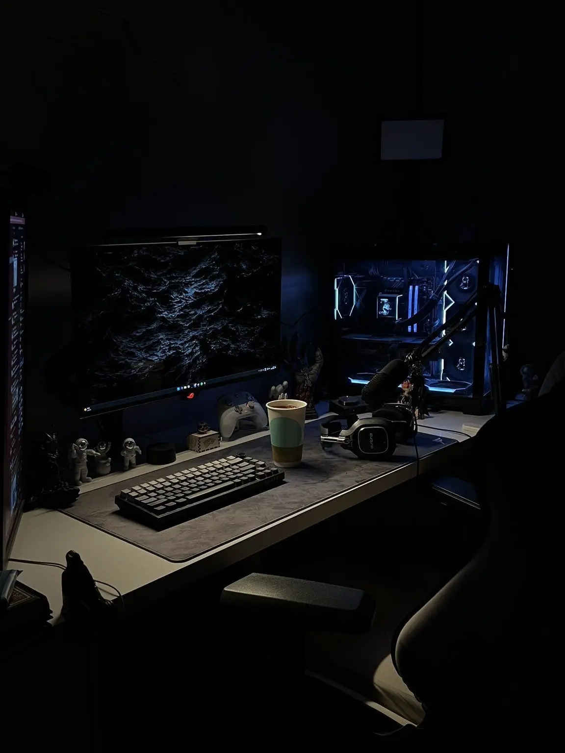 qvyozz_의 🦇