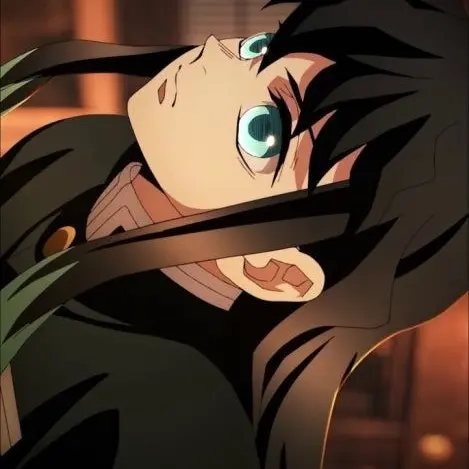 RoomyCheek6016의 귀칼+오징어 게임+여우