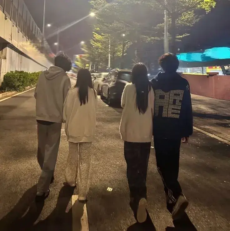 ClumsyBlade8088의 Double date