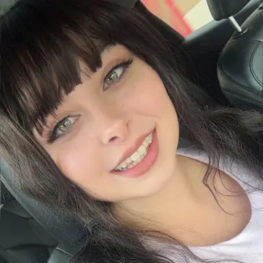 Profile image of Carli
