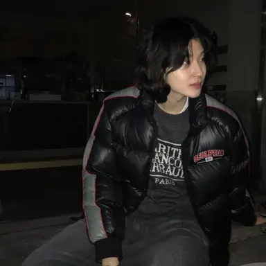Profile image of Maxine