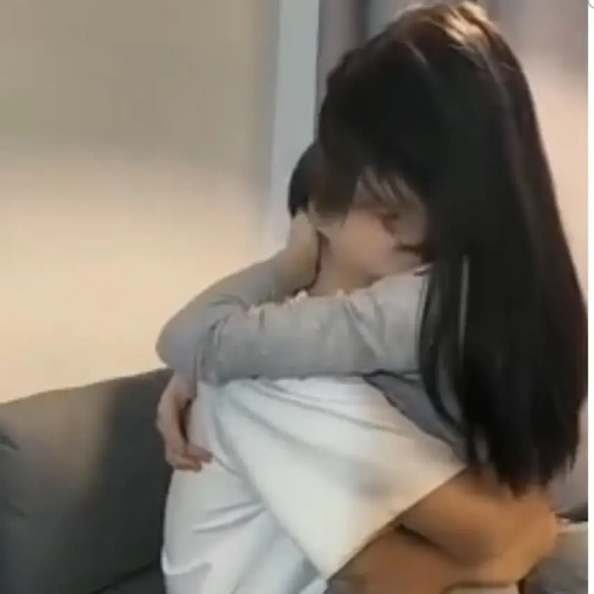 Charlie18의 Clingy Boyfriend