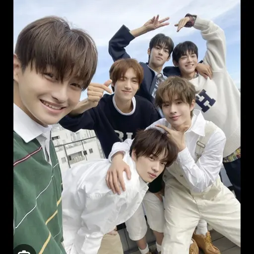 FunkyZebra8652의 투어스 막내