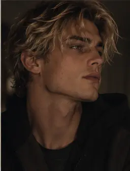 Profile image of Rowan