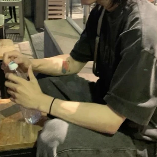 정민욱