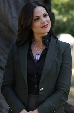 Profile image of Regina mills