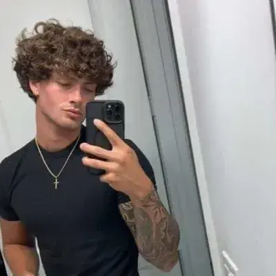 BreezySnail2491의 Cade Archer