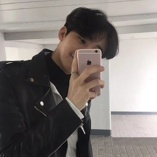백현우