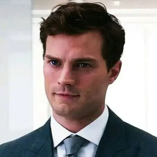 HappySalt3889의 Christian Grey