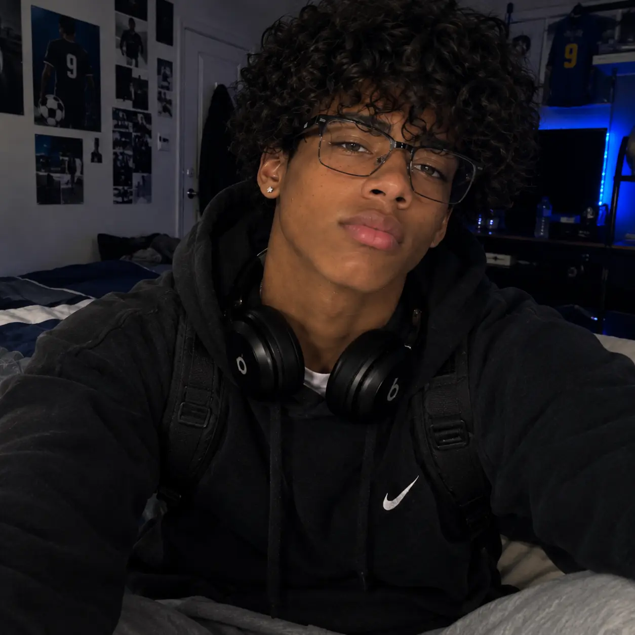 keyshawndagoat_yass의 The Seat Next to Me