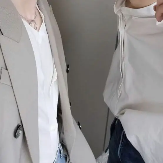 FeebleApron0838의 낯선 오빠들