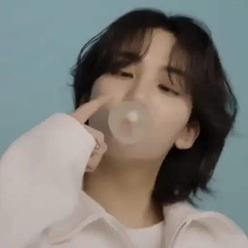 YoonJeongHanGaJalSalGim의 산부인과 의사 윤정한
