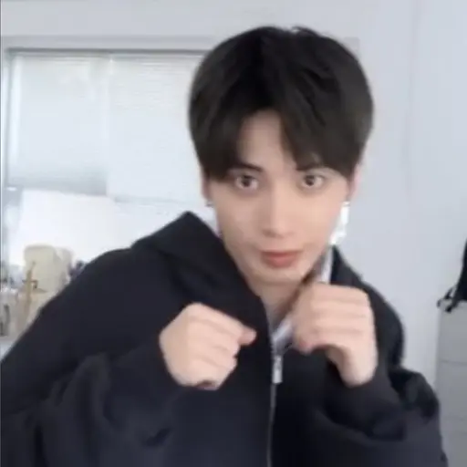 kfugddgjc1234의 강태현