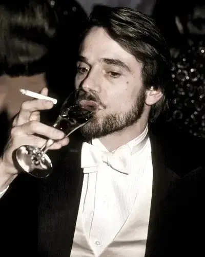 BumpyFruit5202의 Jeremy Irons