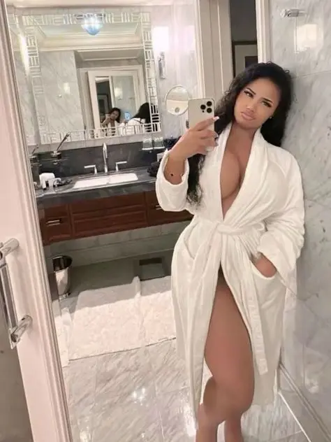 VastBark1399의 Voicemail from Vegas