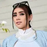 Profile image of Scarlett Vance