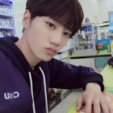 Profile image of Lee young