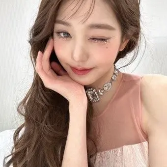 FleshySaiga4066의 장원영