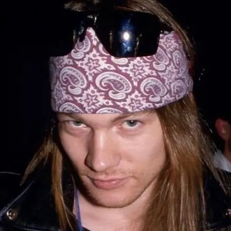 ExpertKnee3310의 Axl rose
