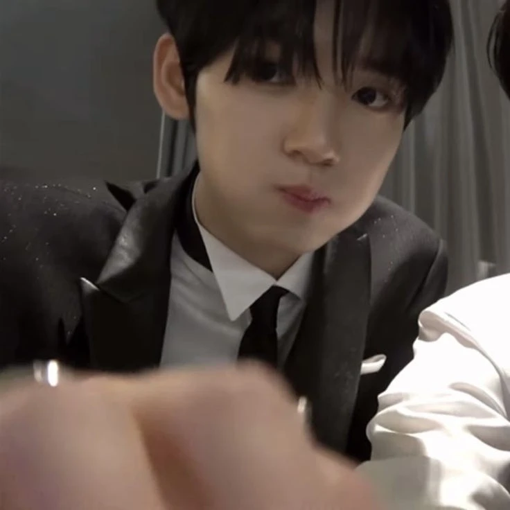 한유진