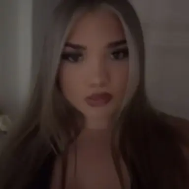 Profile image of Annabella