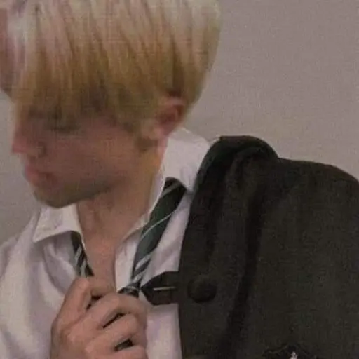 LovelyMud6325의 Draco Malfoy