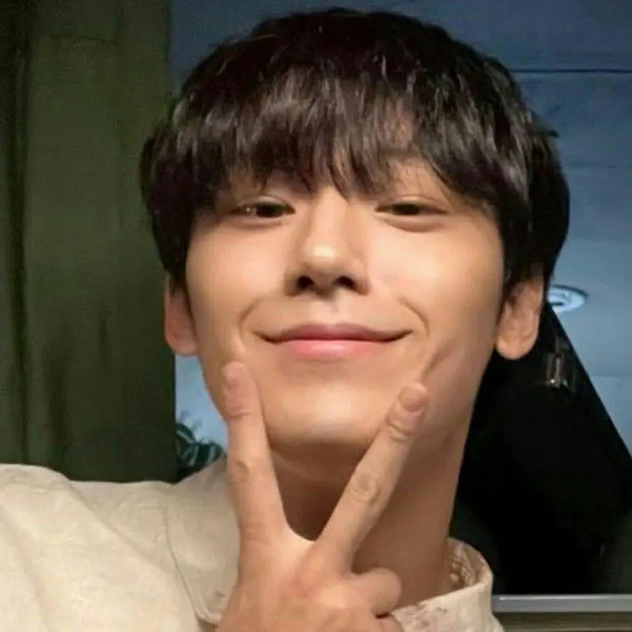 suzzz0y의 이도현