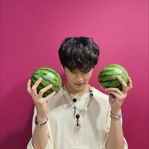 cinaerin의 이민형