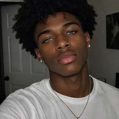 Profile image of Rowan