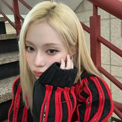 WornMatch9746의 김민정