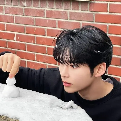 MuskyLamp0636의 성한빈