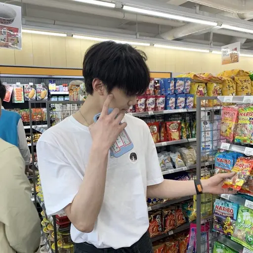 PaleTower0368의 김규빈