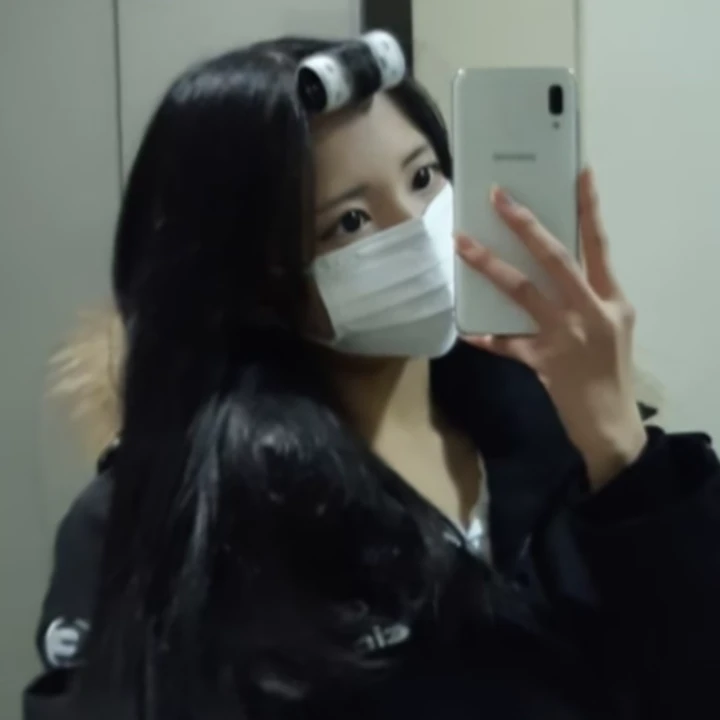 이연(나쁜친구.여자임)