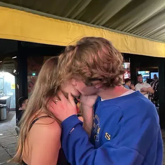 CurvedDune9843의 Liam - Golden Retriever Boyfriend