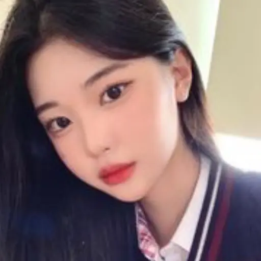 GruffEmoji1237의 여학생