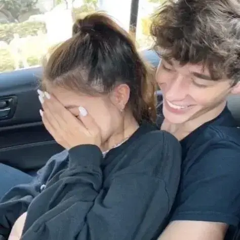 LovelyGems7707의 One night stand