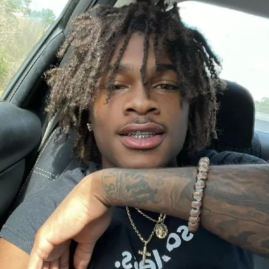SaltyOlive6692의 Dreadhead bsf