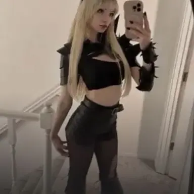 Profile image of Chloe Michal