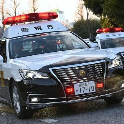 クラウンパトカー